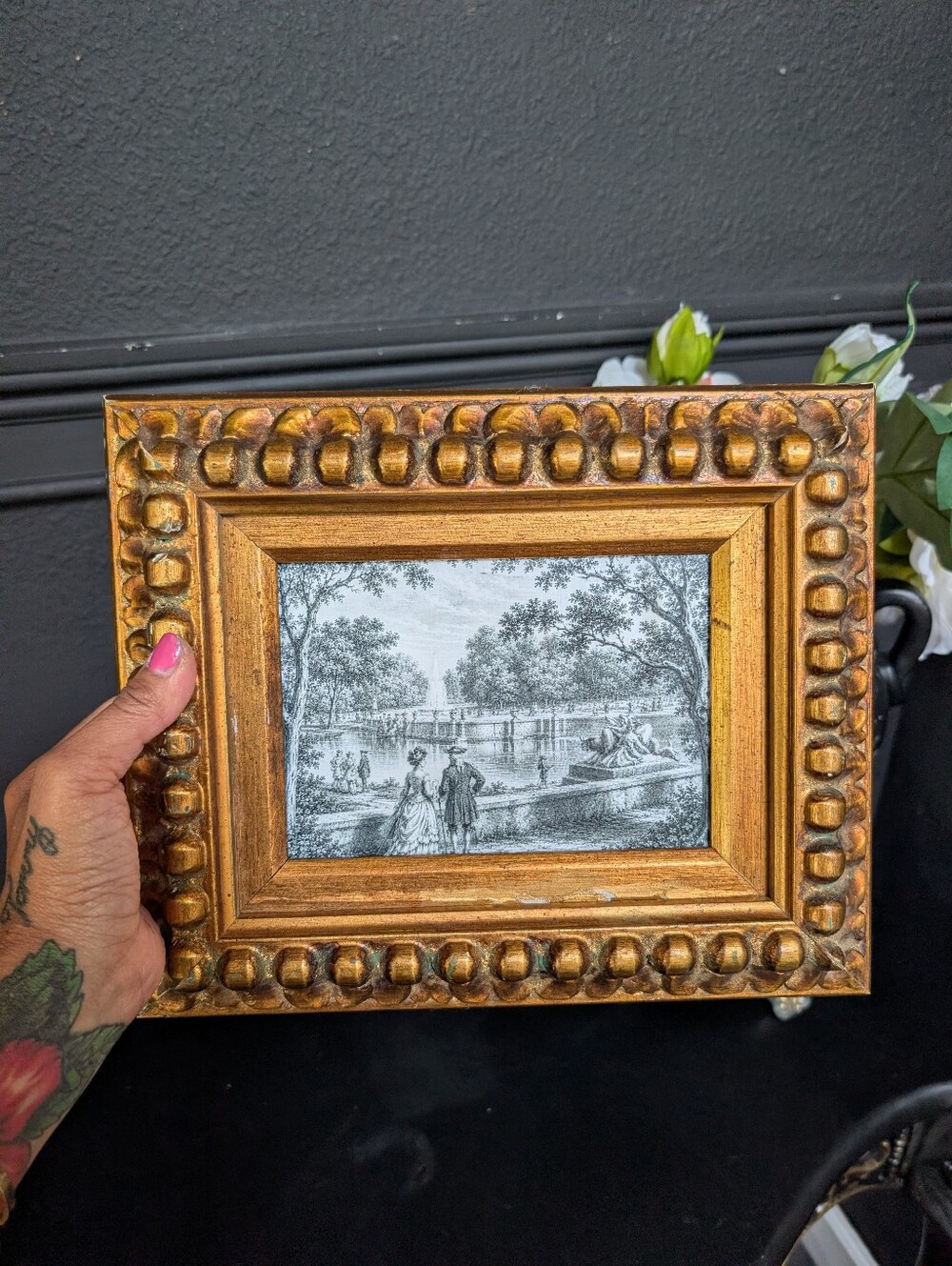 Vintage Ornate Gold Gilt Frame w/ VTG style French Garden Scene Print 9.25" x 11